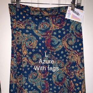 Lularoe large Azure with tags